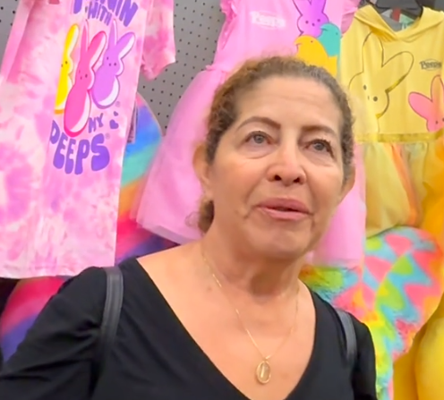 Let's Help Aurora and Her Grandchild Get Back on Their Feet