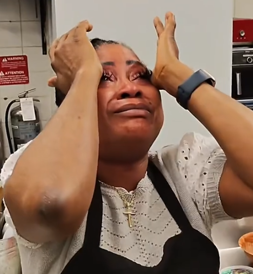 Fund Ola The Selfless Restaurant Owner