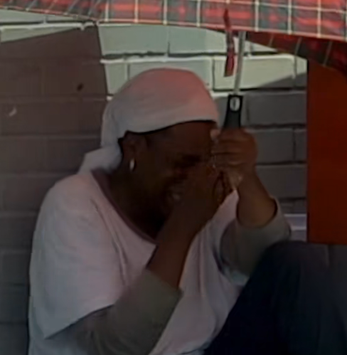 Help Nikeh the Generous Street Artist Get Back on Her Feet